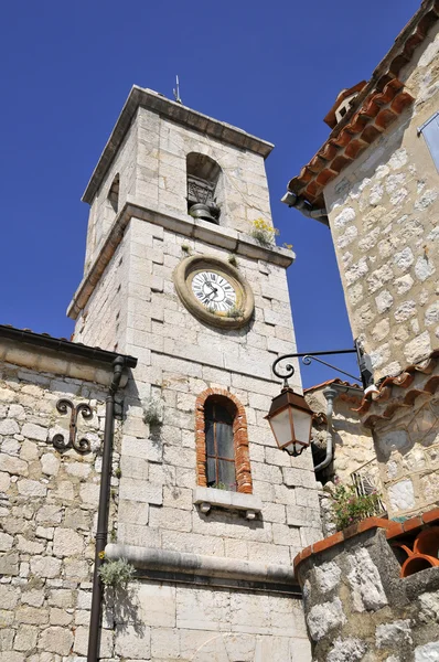 Gourdon Fransa kiliseden — Stok fotoğraf