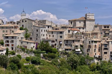 Tourrettes-sur-Loup Köyü, Güneydoğu Fransa'da Alpes-Maritimes departmanında bir komün