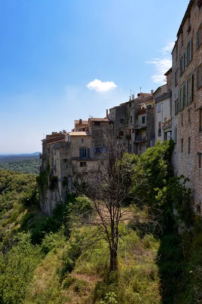 Kilátás Falu Külsejére Magas Homlokzataival Tourrettes Sur Loup Településen Alpok — Stock Fotó