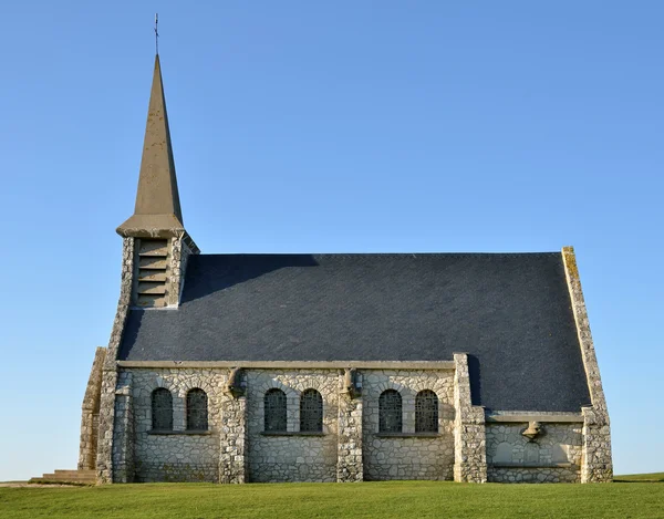 Kaplica Notre-Dame-de-la-Garde Etretat we Francji — Zdjęcie stockowe