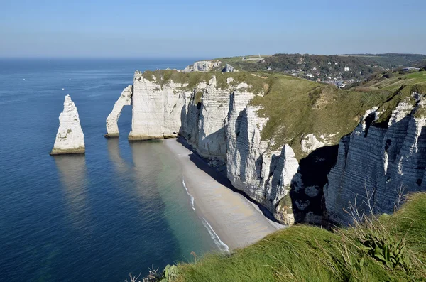 Famous cliffs of Etretat in France — Stock Photo, Image