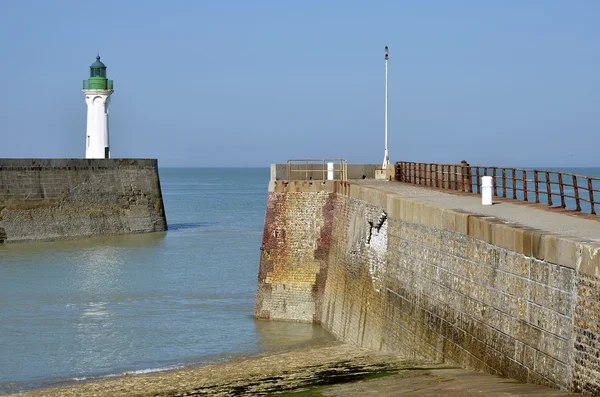 Lighthouse of Saint-Valéry-en-Caux in France — Stock Photo, Image