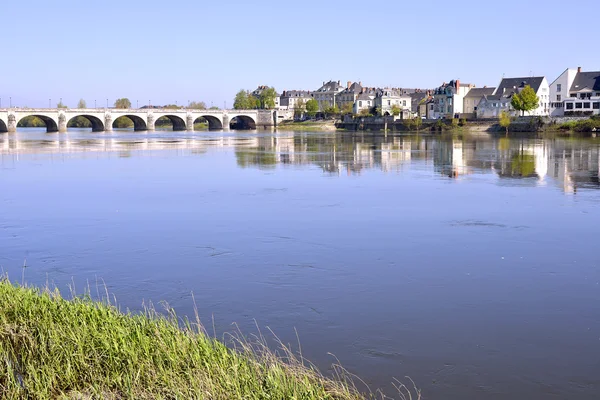 Březích Loiry v saumur — Stock fotografie