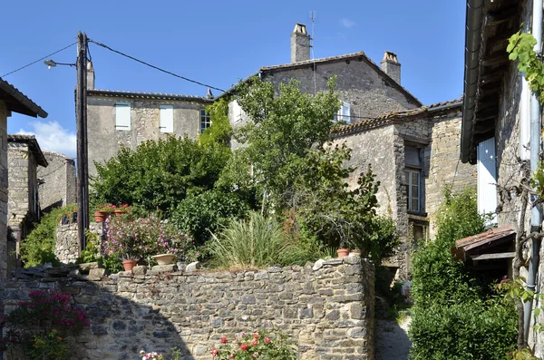 Altes dorf von puycelsi in frankreich — Stockfoto