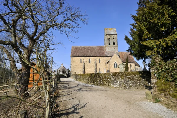 Kerk van Saint-Ceneri-le-Gerei in Frankrijk — Stockfoto