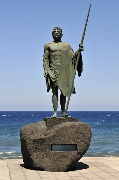 Estatua del rey de Guanche en Tenerife — Foto de Stock