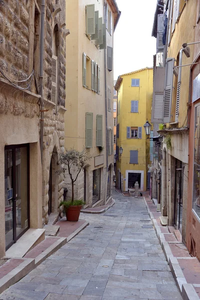 Gasse an der Grasse in Frankreich — Stockfoto