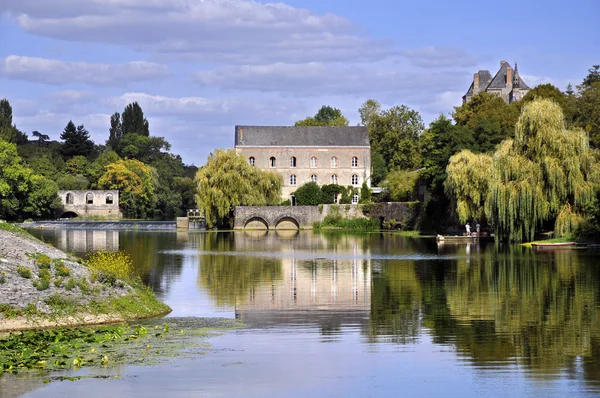 Řeka Sarthe ve Francii — Stock fotografie