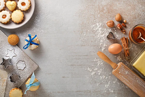 Fazer Assar Biscoitos Açúcar Corte Todas Formas Tamanhos Férias Celebração — Fotografia de Stock