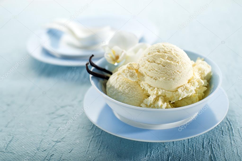 Vanilla ice cream Stock Photo by ©photodesign 72058465
