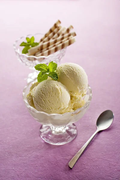 Vanilla ice cream — Stock Photo, Image