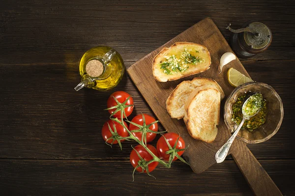 Voorgerecht met brood — Stockfoto