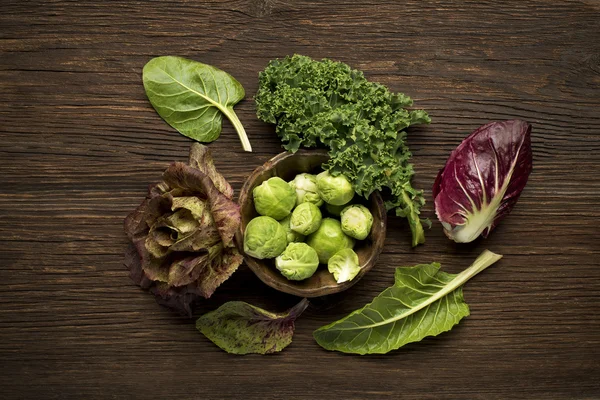 Friss vegyes zöldséggel — Stock Fotó