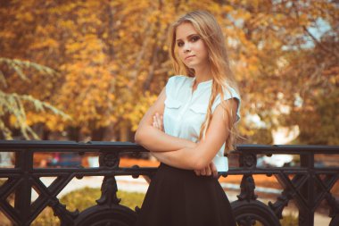 sonbahar Park genç kız