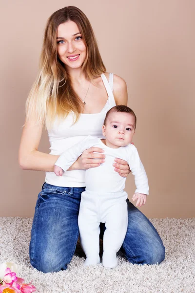 Happy young mother with her little son — Stock Photo, Image