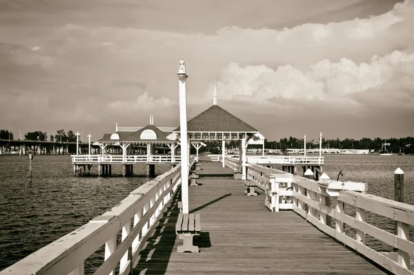 Bradenton beach zabytkowego molo — Zdjęcie stockowe