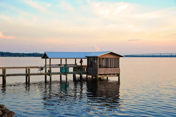 Vissersboot dock — Stockfoto