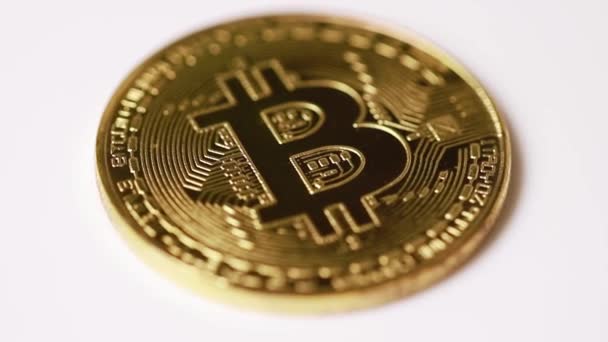 Bitcoins Dourados Simples Transformando — Vídeo de Stock