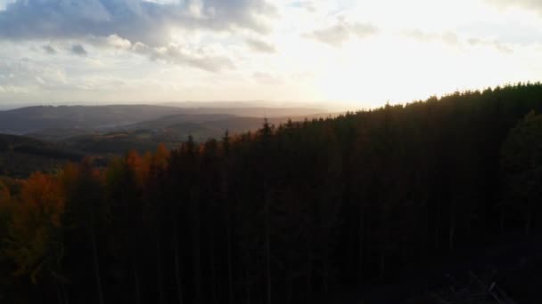 Het Landschap Van Het Siegerland Duitsland Bij Zonsondergang Herfst — Stockvideo