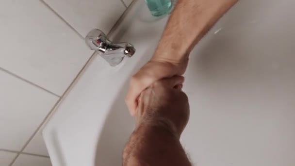 Handtvätt Med Tvål Filmad Slow Motion — Stockvideo