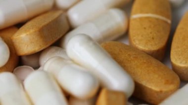 karışık uyuşturucular dönüşümlü olarak kapanıyor