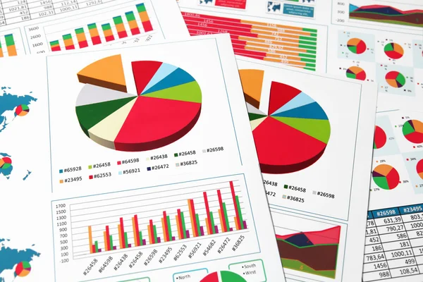 Cuadros de papel, gráficos y diagramas — Foto de Stock