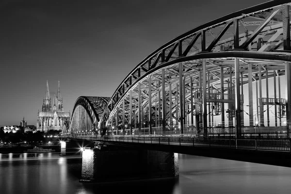 Cologne by Night — Stock Photo, Image