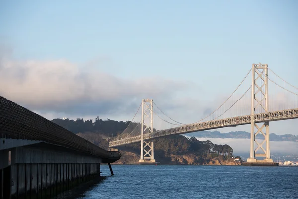 Oakland Bay Bridge in San Francisco — Stockfoto