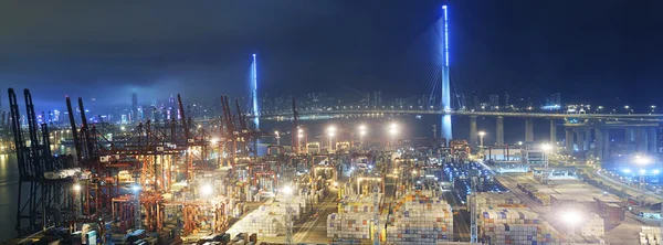 Pojemnik port w Hongkongu — Zdjęcie stockowe