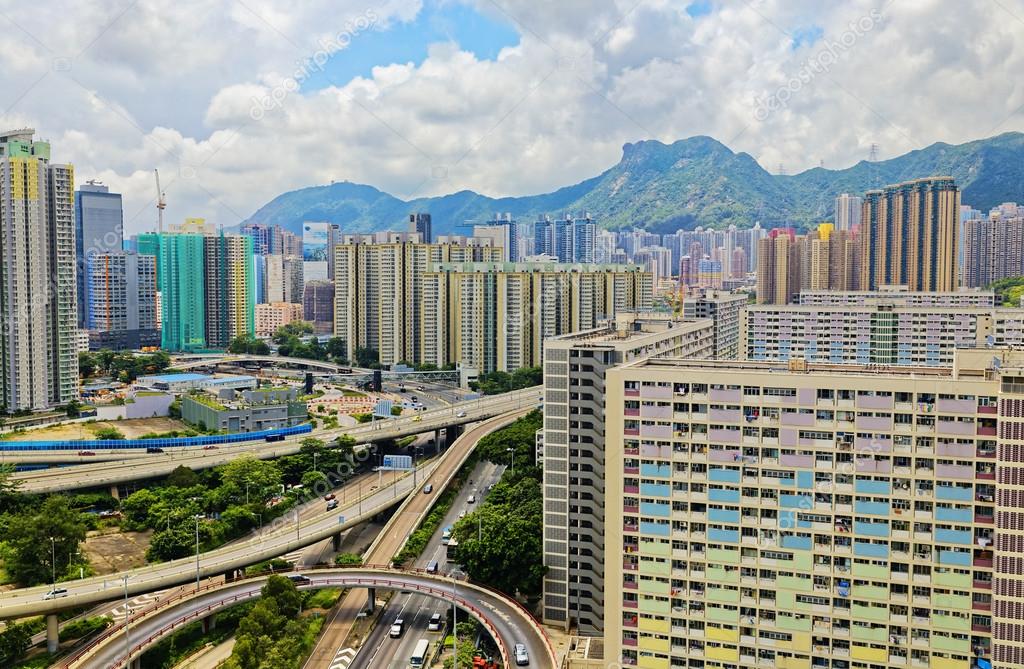 hong kong public immobilier avec pierre de lion de landmark