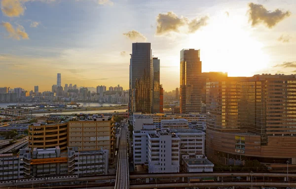 Sunset in downtown city — Stock Photo, Image