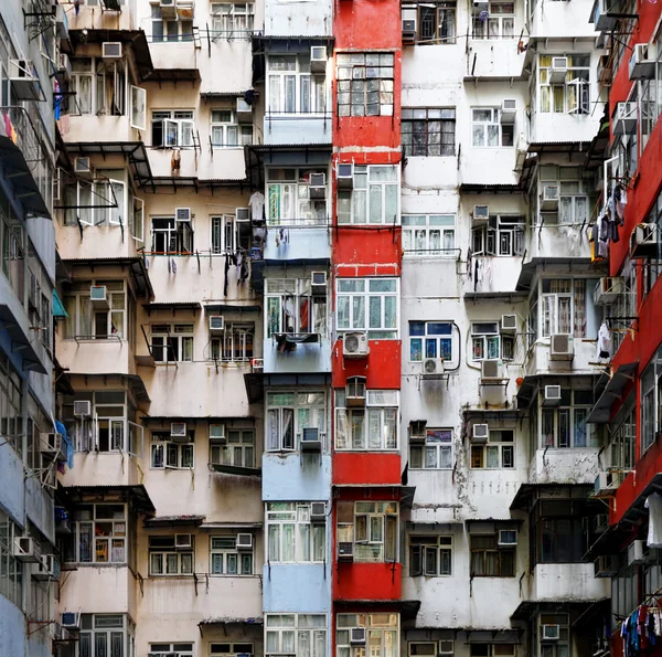 Apartamentos antigos em Hong Kong — Fotografia de Stock