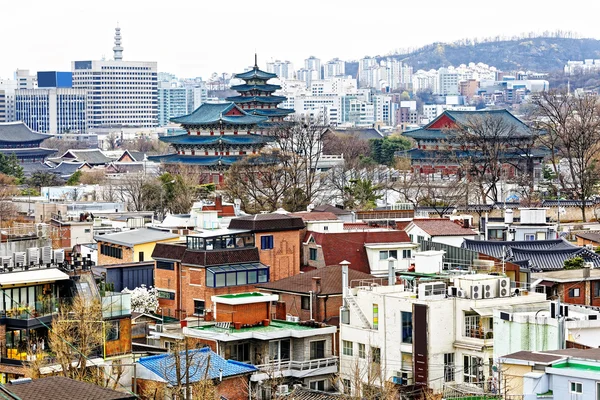 Gyeongbokgung або палац Felicitous благословення в Кореї — стокове фото