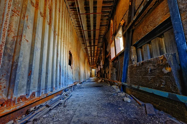Ruins of damaged factory — Stock Photo, Image