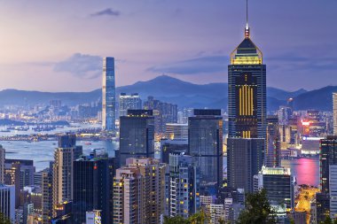 Günbatımında Hong Kong Şehri