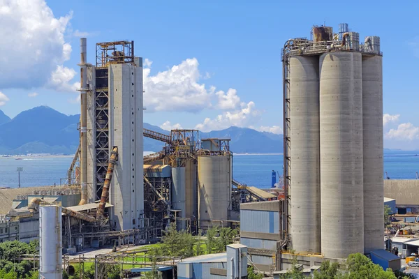 Usine de ciment en Hong Kong — Photo