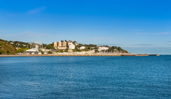 Vista hacia Torquay y el puerto interior — Foto de Stock