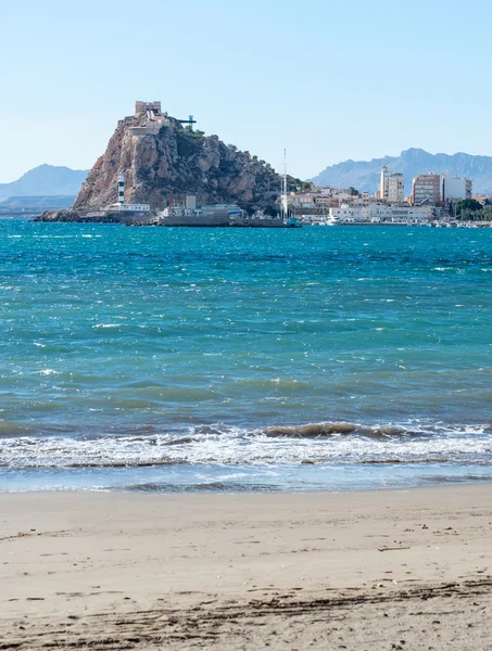 Praia e Castelo de Aguilas — Fotografia de Stock