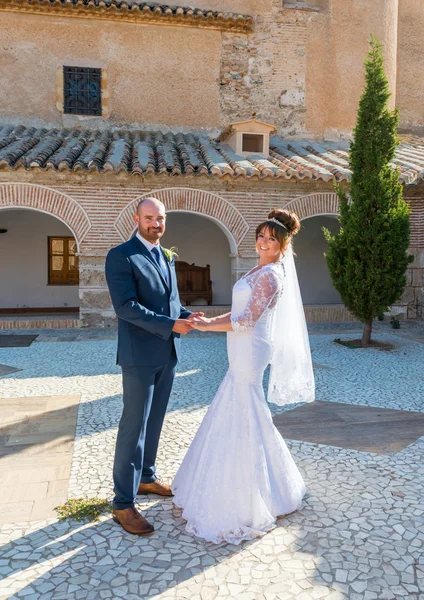 Bride and Groom — Stock Photo, Image