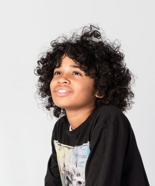 Mutlu Afrikalı iyi çocuk