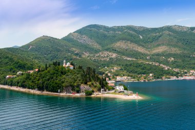 Yaklaşan Kotor görüntülemek