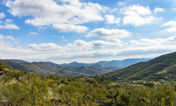 Uitzicht vanaf Senes wit dorp — Stockfoto