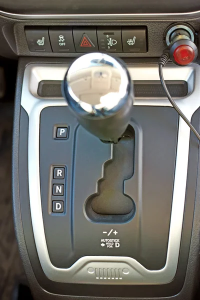 Automatic gear shifter with center console of a car — Stock Photo, Image