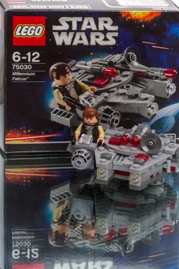 LEGO Star Wars - Millennium Falcon clipart