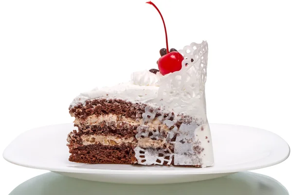 체리와 조각 케이크 — 스톡 사진