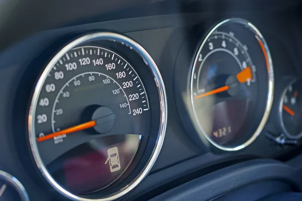Car dashboard and speedometer — Stock Photo, Image