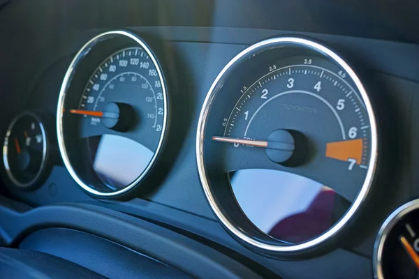 Car dashboard and tachometer — Stock Photo, Image