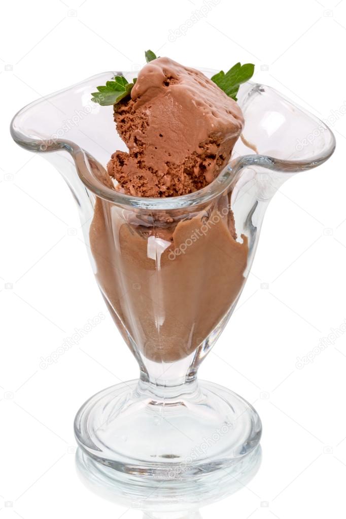 Chocolate ice cream in kremanka