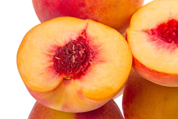 Halved ripe peach — Stock Photo, Image