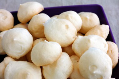 ev yapımı beze kurabiye 